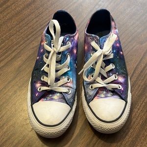 Converse Satin Galaxy Low Top Shoes Size 6